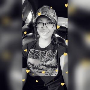 Meet your Posher, Alyssa